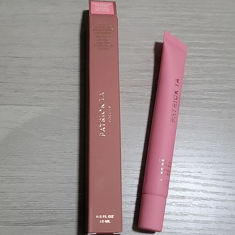 PATRICK TA Major moisture Smoothing Lip Balm 15ml In Pink Salted Caramel